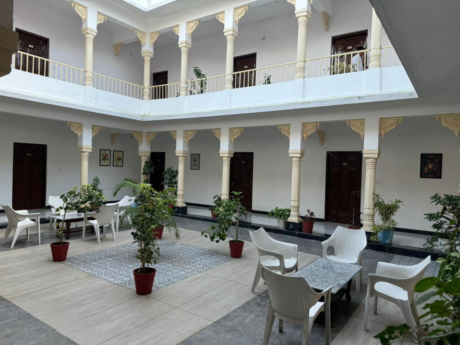 Jag Aravali Resort Udaipur By Naina Staycation - Best For Corporate Events - Family Parties - Mice Exterior foto