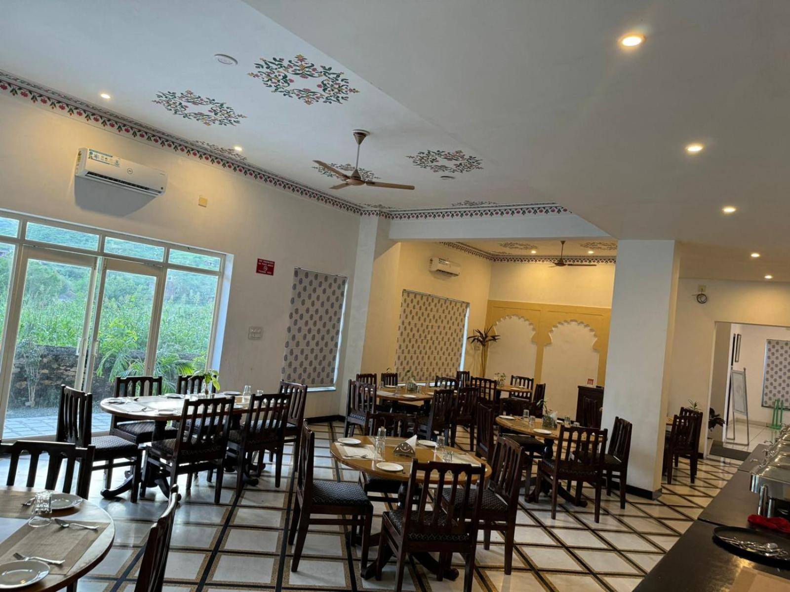 Jag Aravali Resort Udaipur By Naina Staycation - Best For Corporate Events - Family Parties - Mice Exterior foto