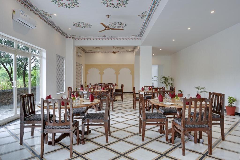 Jag Aravali Resort Udaipur By Naina Staycation - Best For Corporate Events - Family Parties - Mice Exterior foto